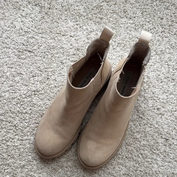 Steve Madden Tan Suede Ankle Boots - Picture 3 of 4